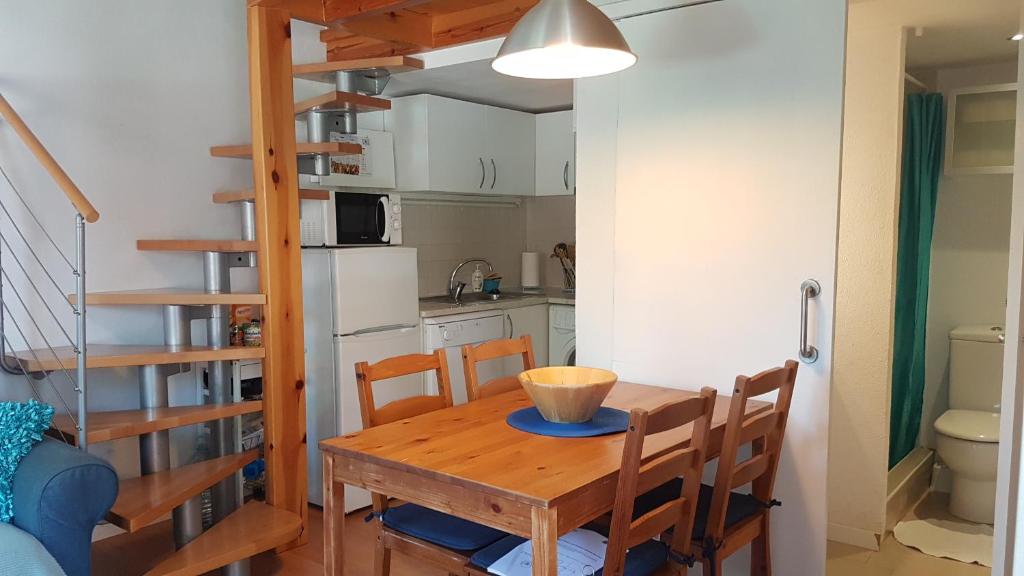 Kuchyňa alebo kuchynka v ubytovaní Casa Pinell Mar 111