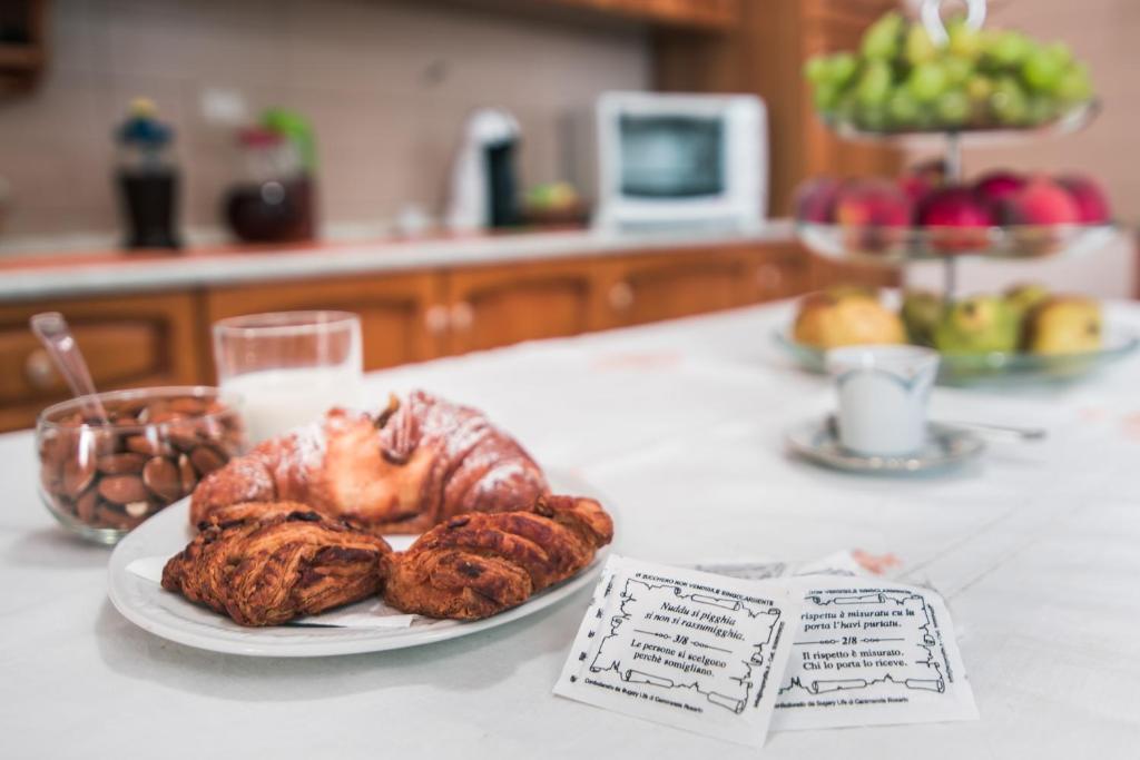 Jedlo v ubytovaní bed & breakfast alebo blízkom okolí
