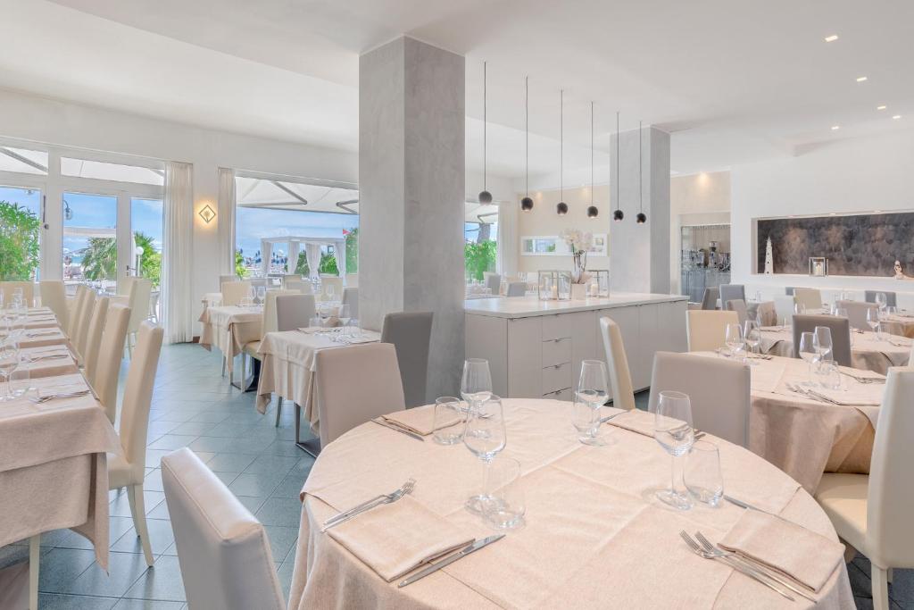 Restaurace v ubytování Hotel Sanremo