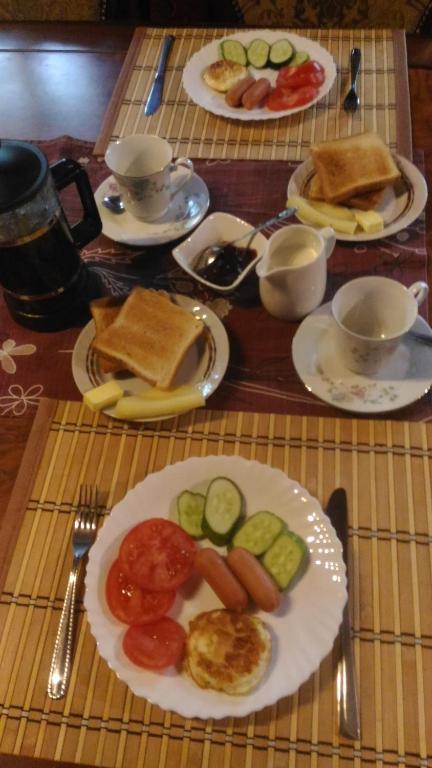 Jídlo v hostelu nebo okolí