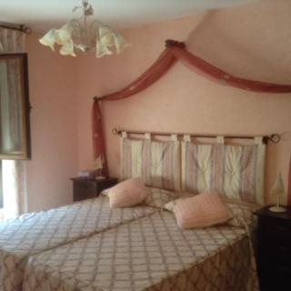 Cama o camas de una habitación en Casa Rural Valle Esgueva
