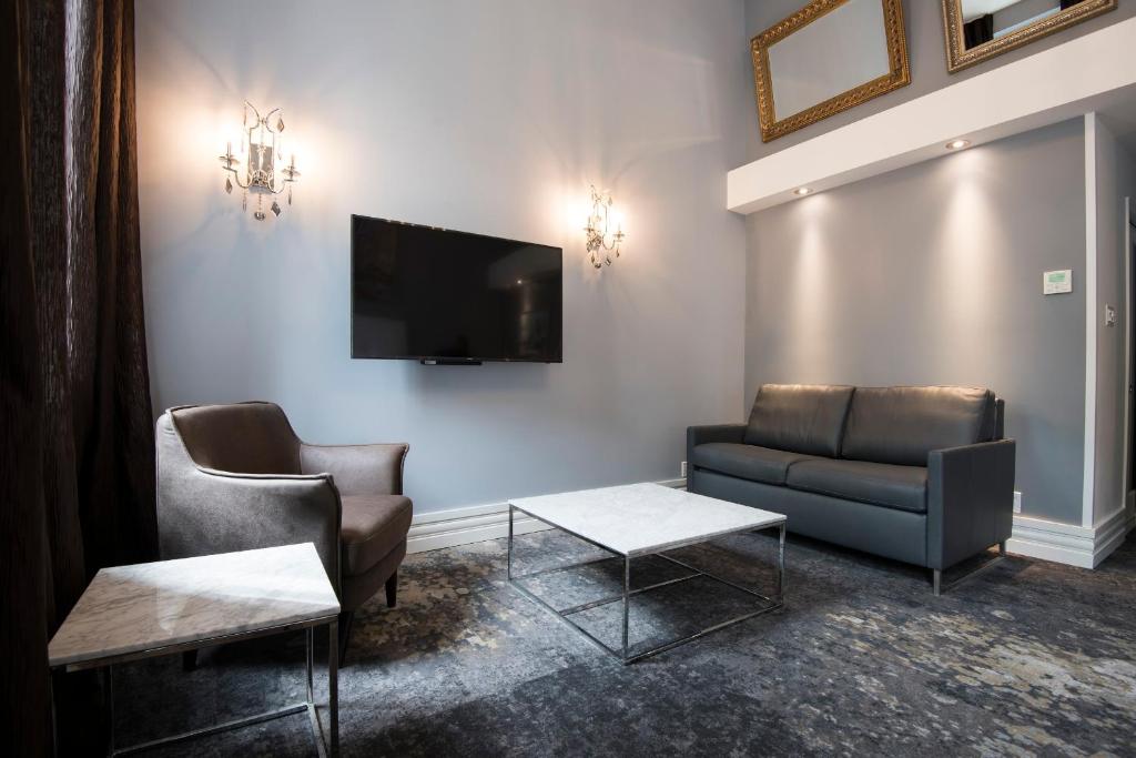 Posezení v ubytování Hotel Manoir Morgan