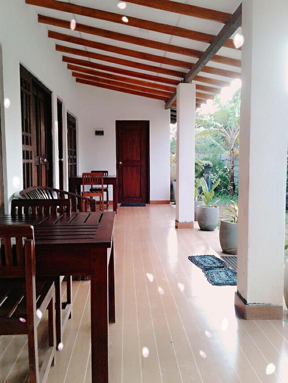 Habarana Dulwan Guest House - 4