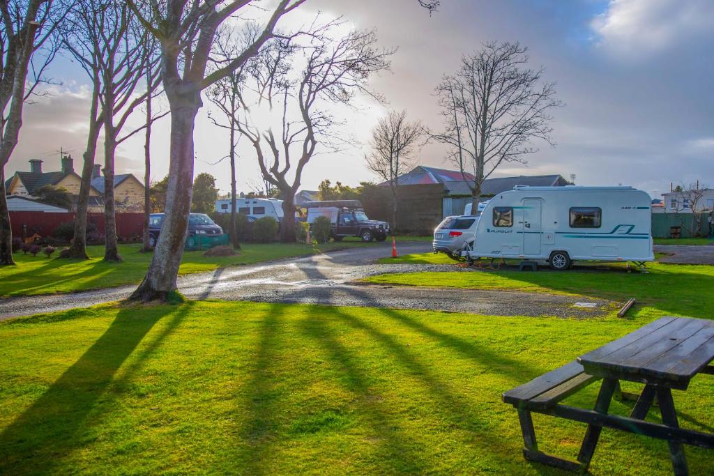 Central City Camping Park - Resim 24