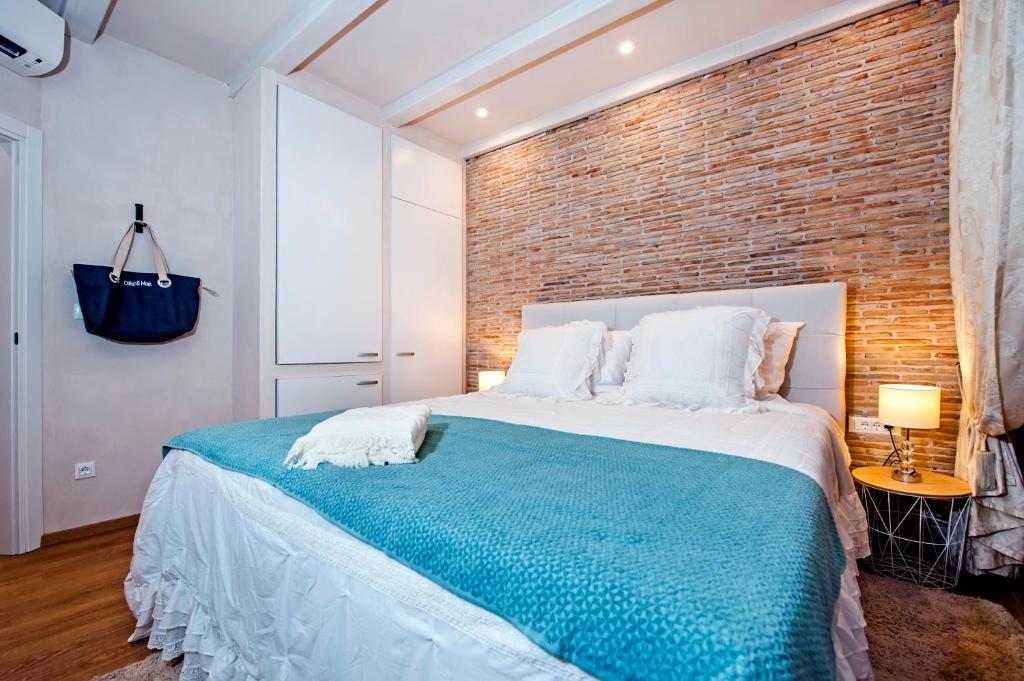 Apartments Casa De Amicis - 14