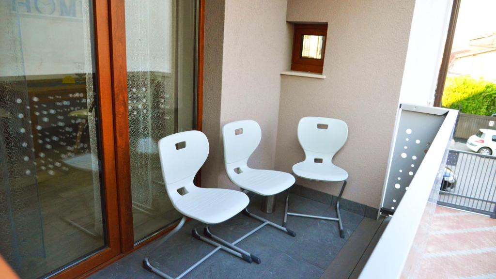 Elena Haus - Resim 42