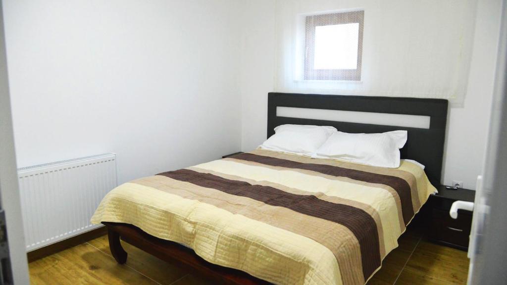 Elena Haus - Resim 36