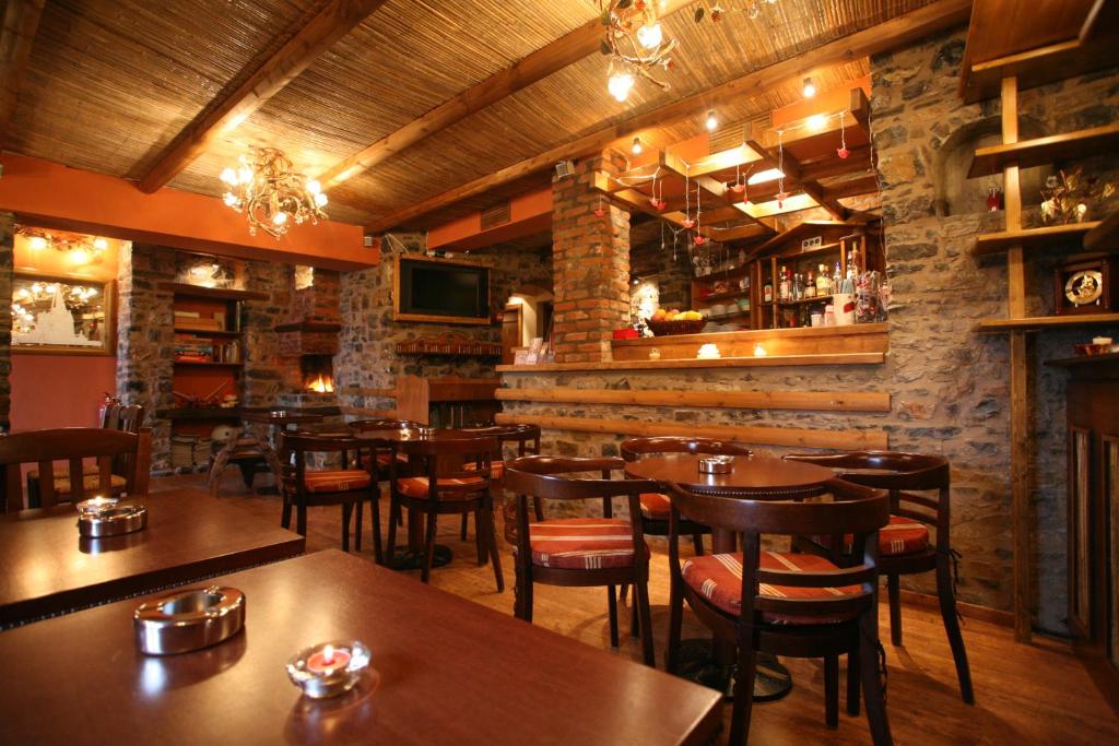 Lounge nebo bar v ubytování Exohiko