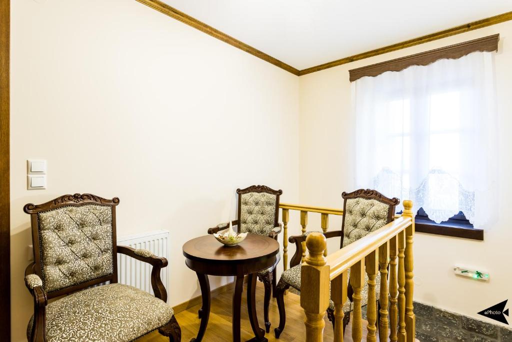 Posezení v ubytování Villa Paroraia