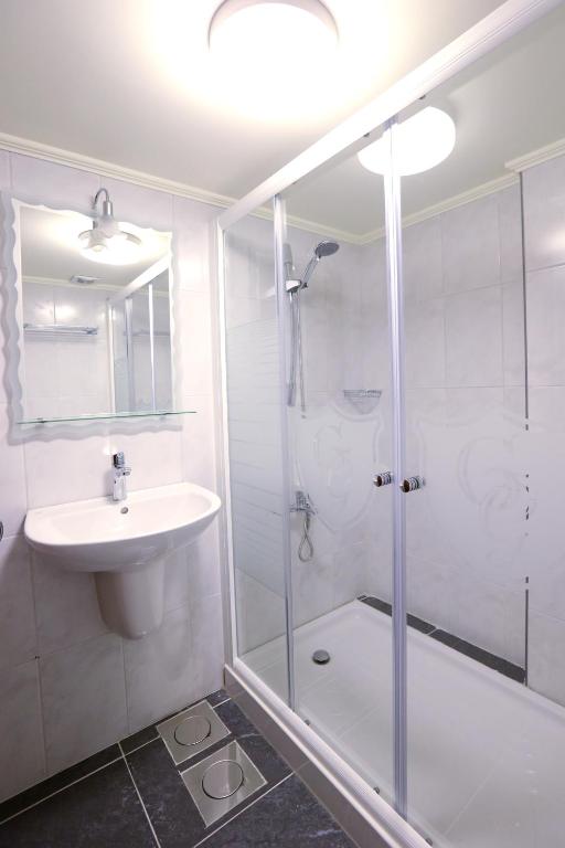 Un baño de Grand Gabriel