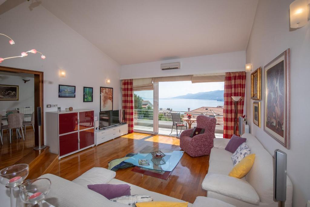 Fotografie z fotogalerie ubytování Villa Adria v destinaci Matulji