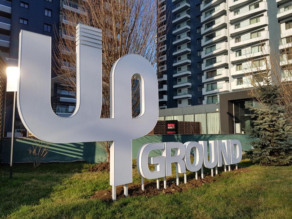 
One-Bedroom Apartment 5
