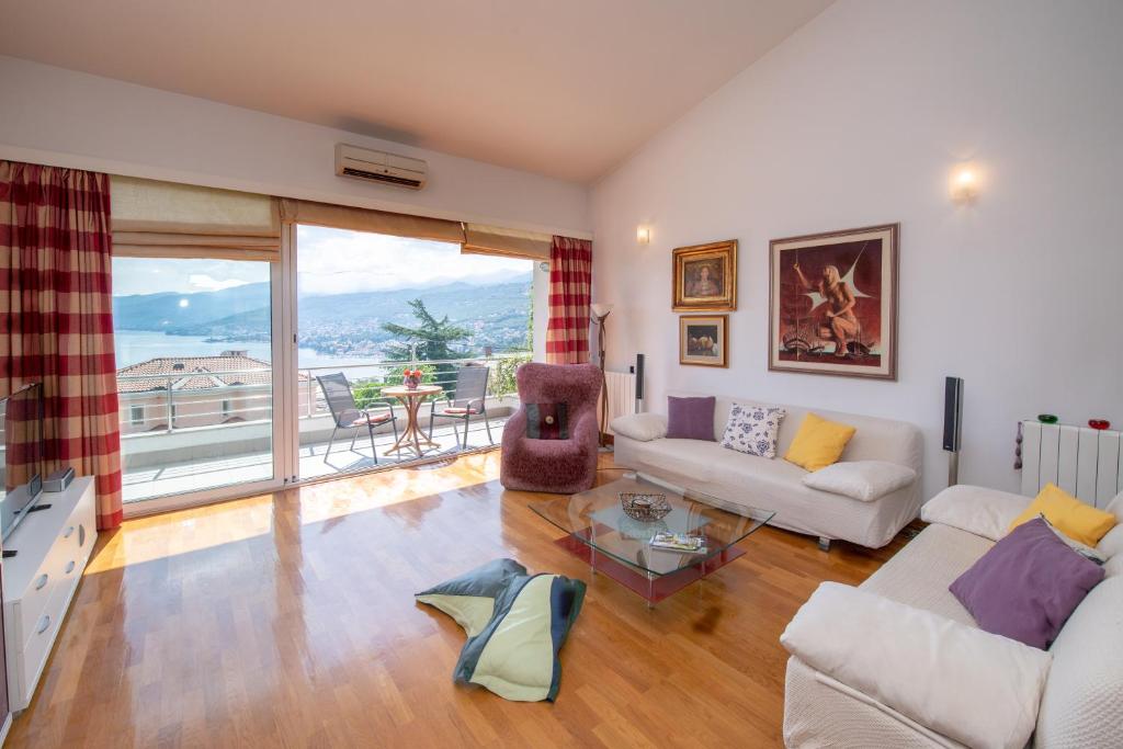 Fotografie z fotogalerie ubytování Villa Adria v destinaci Matulji