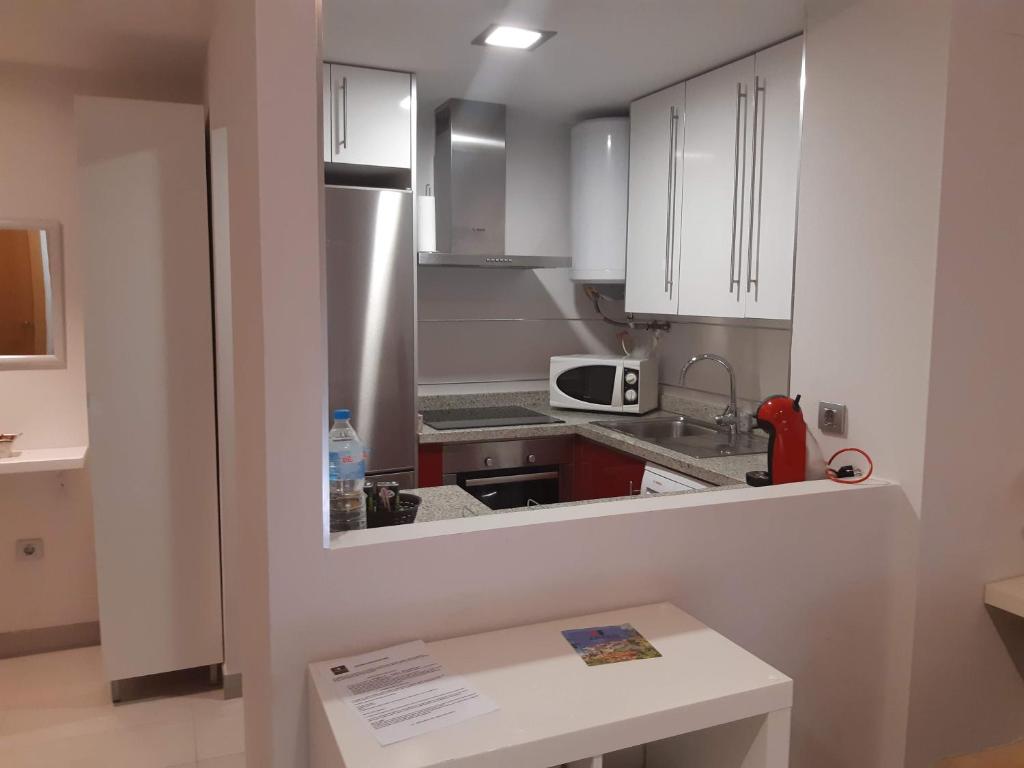 Kuchyň nebo kuchyňský kout v ubytování Vistamar Apartment Don Pablo By DLV