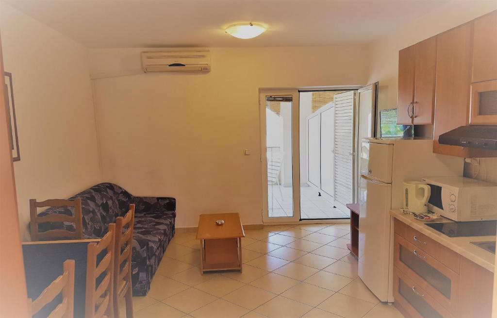 Kuchyň nebo kuchyňský kout v ubytování Apartments Vrtlici