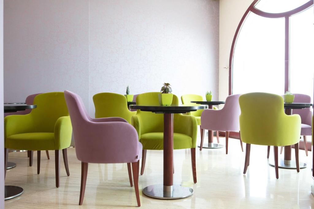 Predel za sedenje v nastanitvi Hotel Vittorio