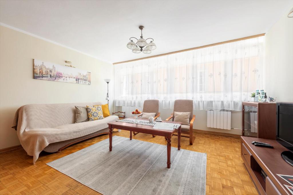 Stare Miasto - Trębacka - 1