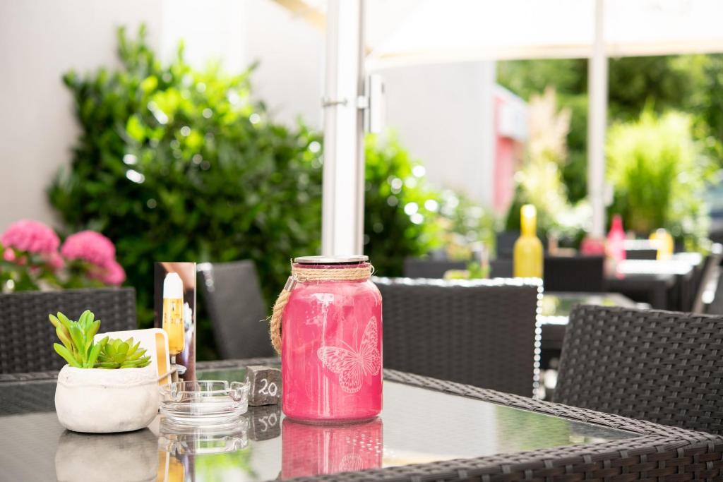 Nápoje v ubytování Hotel Bitburger Hof