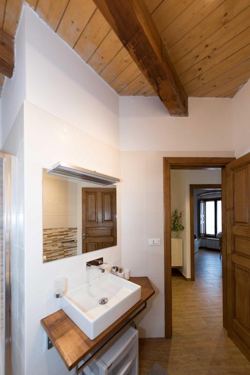 Kúpeľňa v ubytovaní Lasi house