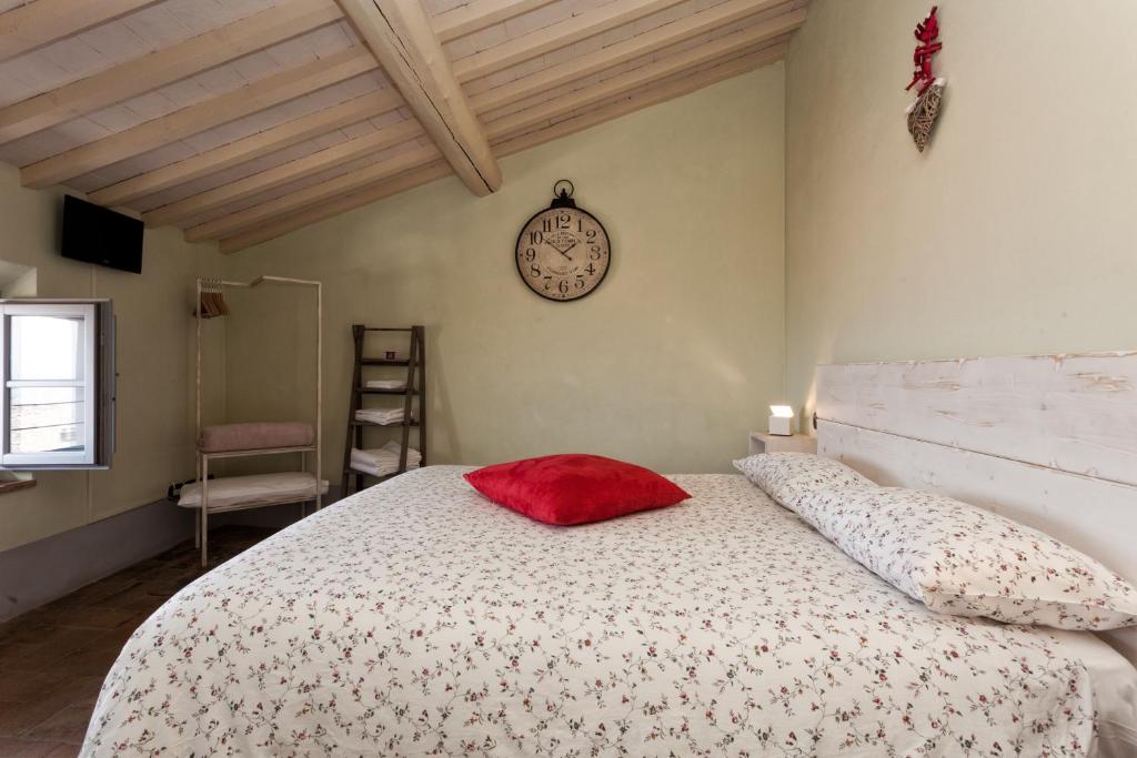 Postel nebo postele na pokoji v ubytování Scalette di Piazza B&B