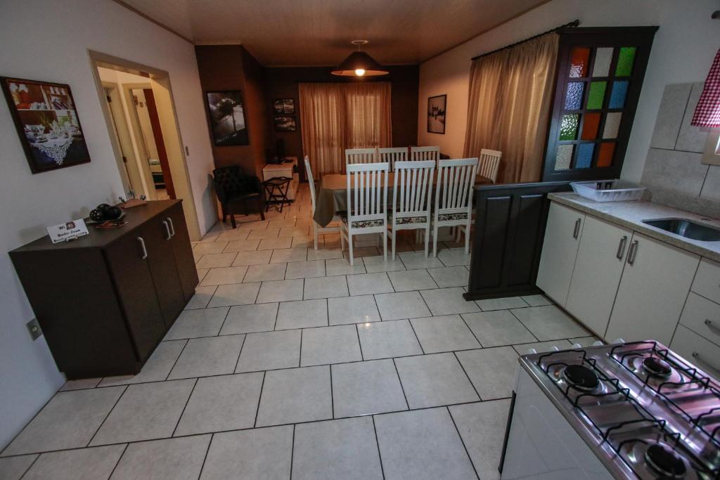  Apartamento Pousada Gramado 01