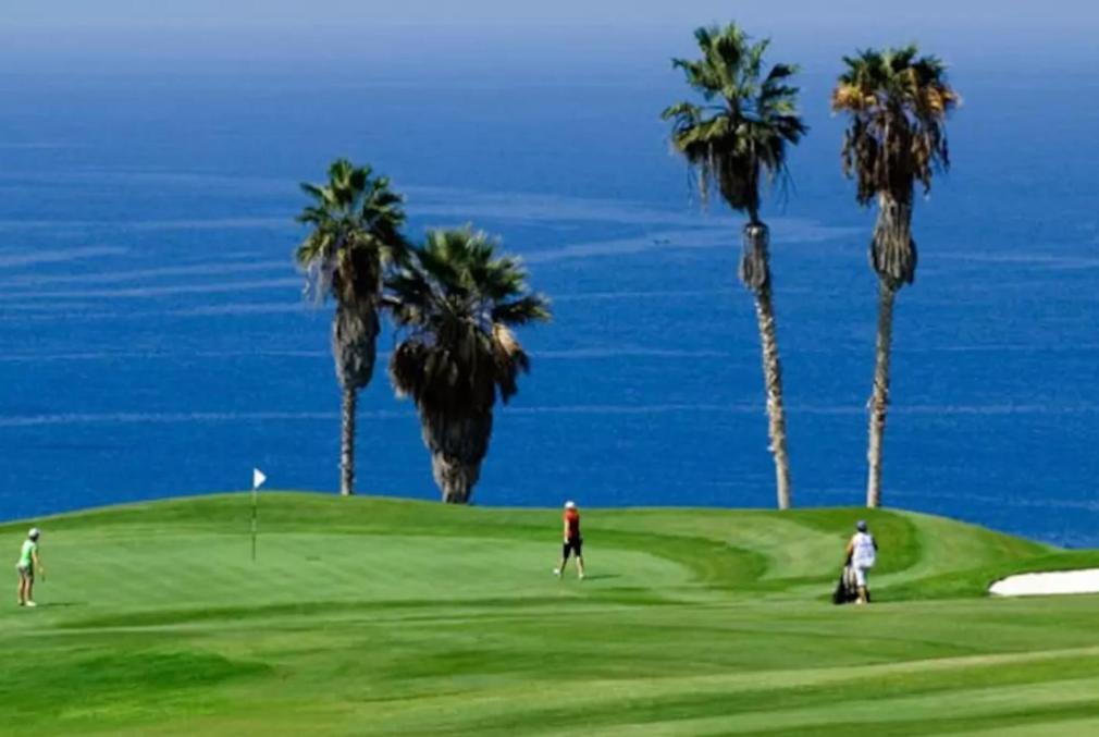 Golf v apartmánu nebo okolí