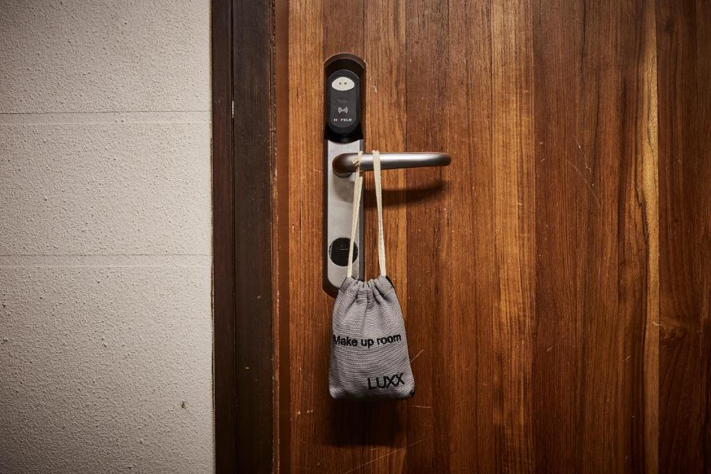 LUXX Langsuan Hotel - SHA Plus - Resim 35