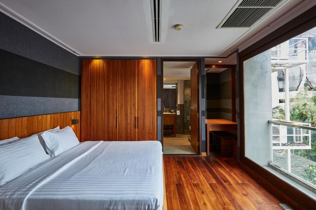 LUXX Langsuan Hotel - SHA Plus - Resim 21