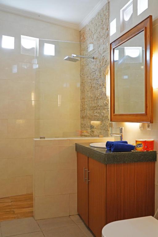 Koupelna v ubytování Lebak Bali Residence
