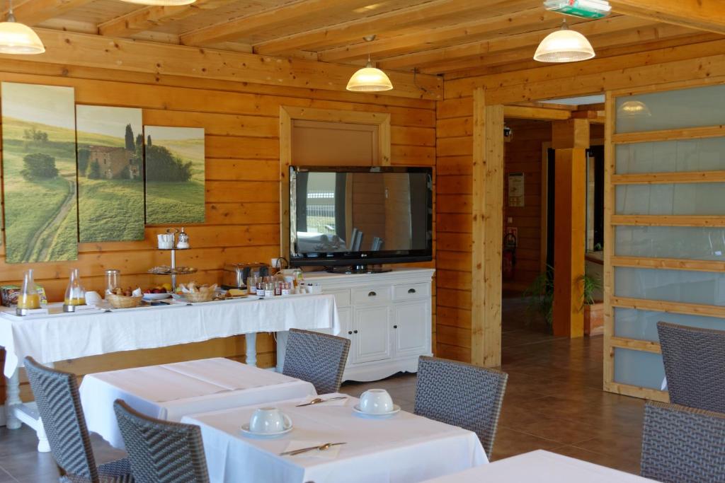 Nápoje v ubytování Hôtel Valery