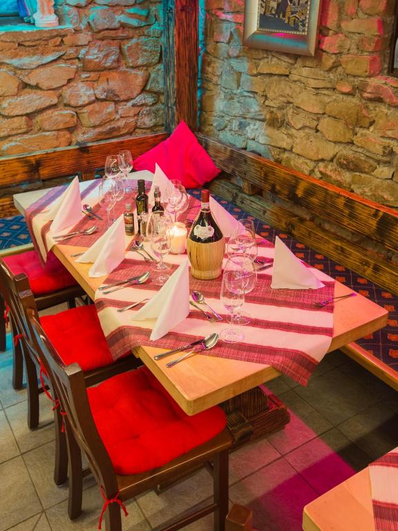 Nápoje v ubytování Party Hotel Taverne