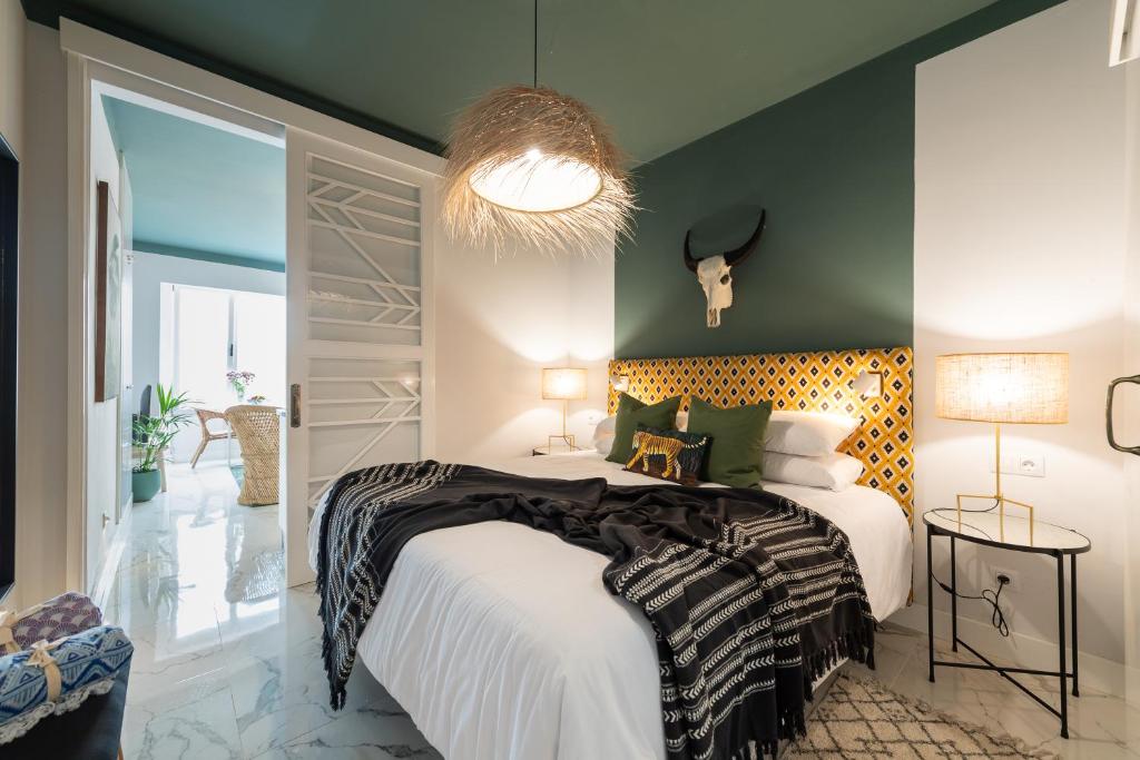 'Little 38' - Your Gate to Playa Las Canteras