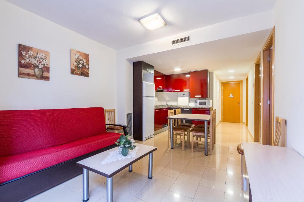 Apartamentos Neptuno, Calella – Updated 2022 Prices