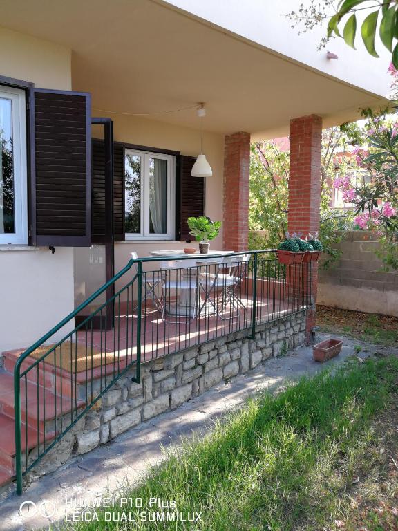 Vonkajšia záhrada v ubytovaní Villa Galilei Rooms