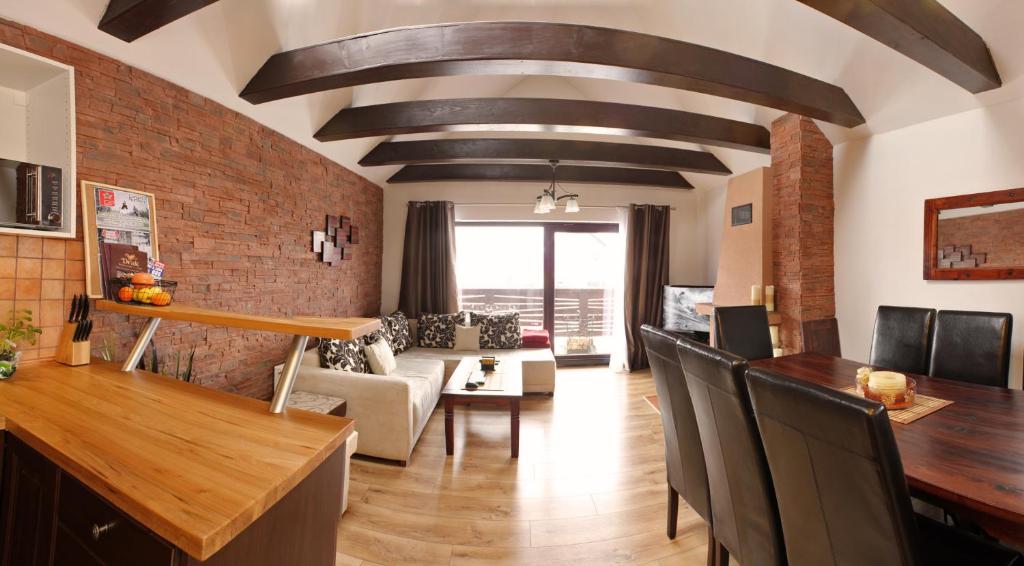 Posezení v ubytování Propaganda Chalet