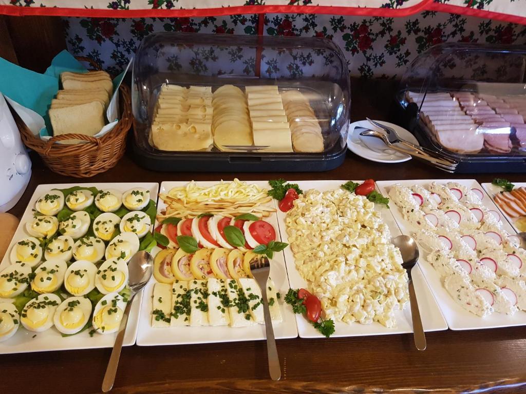 Jídlo v ubytování v soukromí nebo okolí