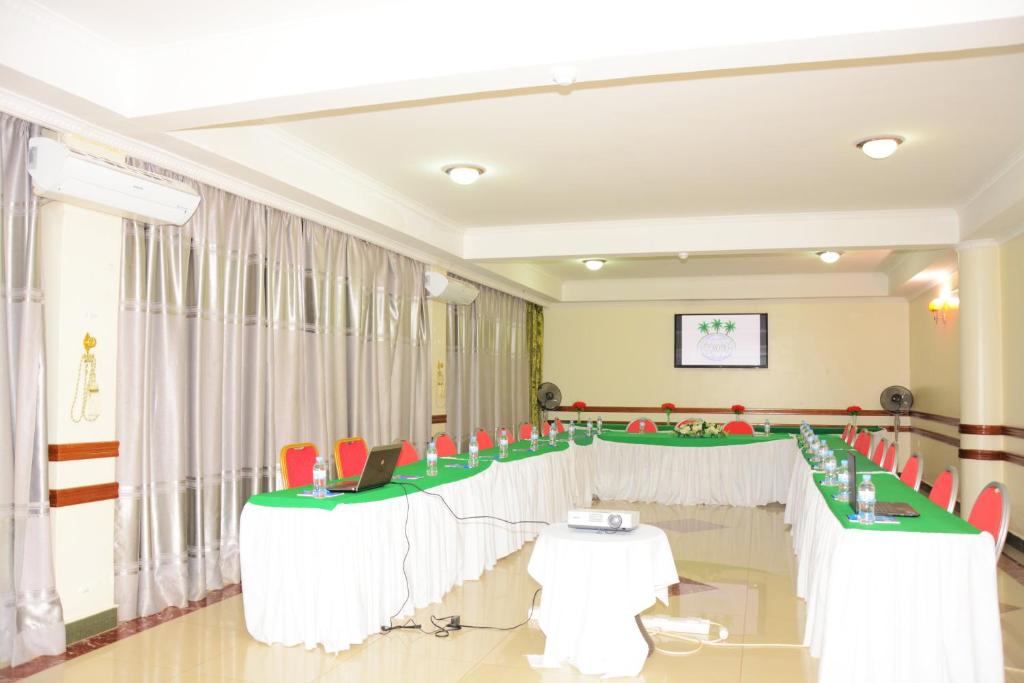 Konferenční prostory v ubytování Five to Five Hotel