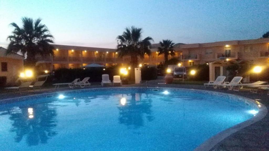 Bazén v ubytování Hotel Minerva nebo v jeho okolí