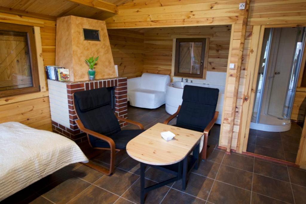 Kúpeľňa v ubytovaní Domki Luksusowe Eskada