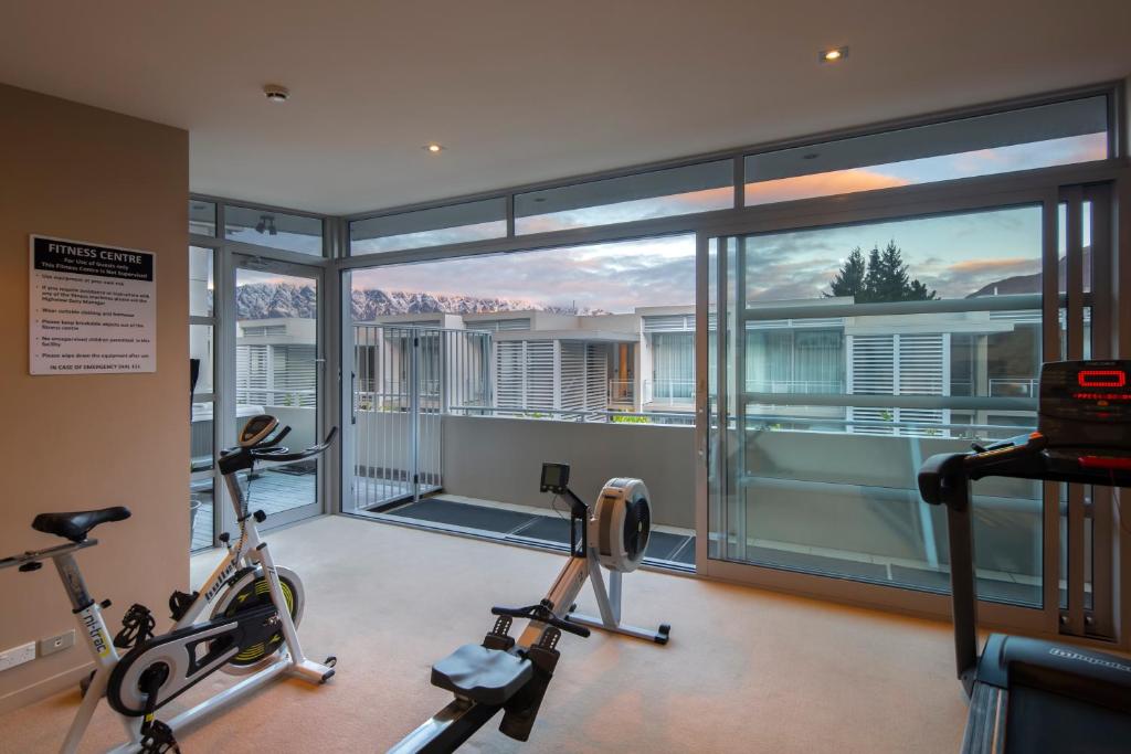 Fitness centrum a/nebo fitness zařízení v ubytování Highview Apartments