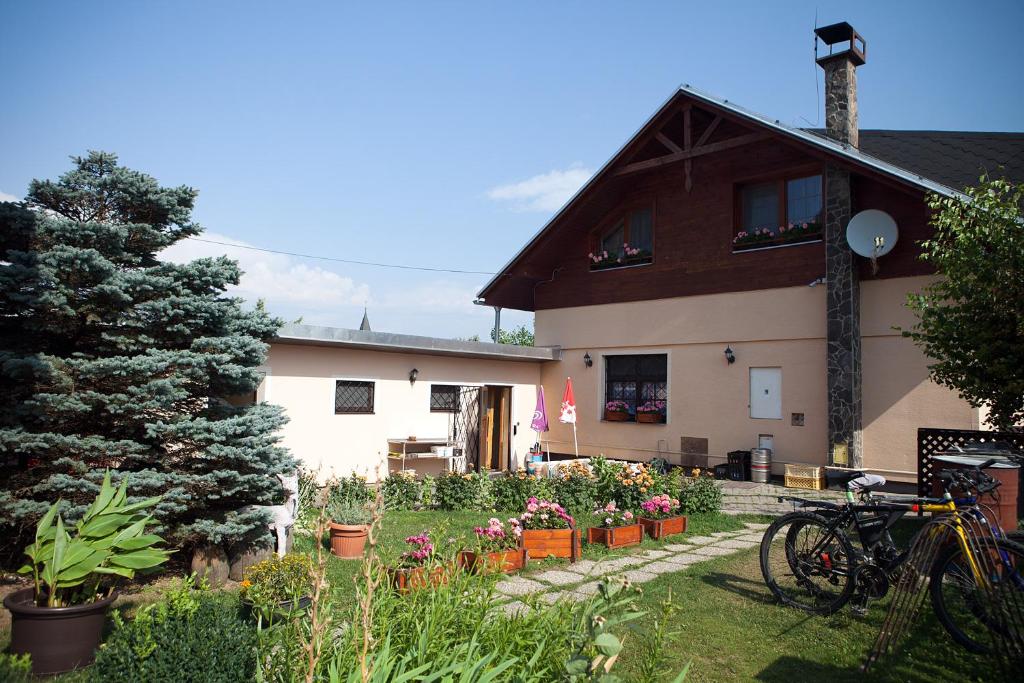 Zahrada ubytování Hostinec u Hromadov - ubytovanie v súkromí