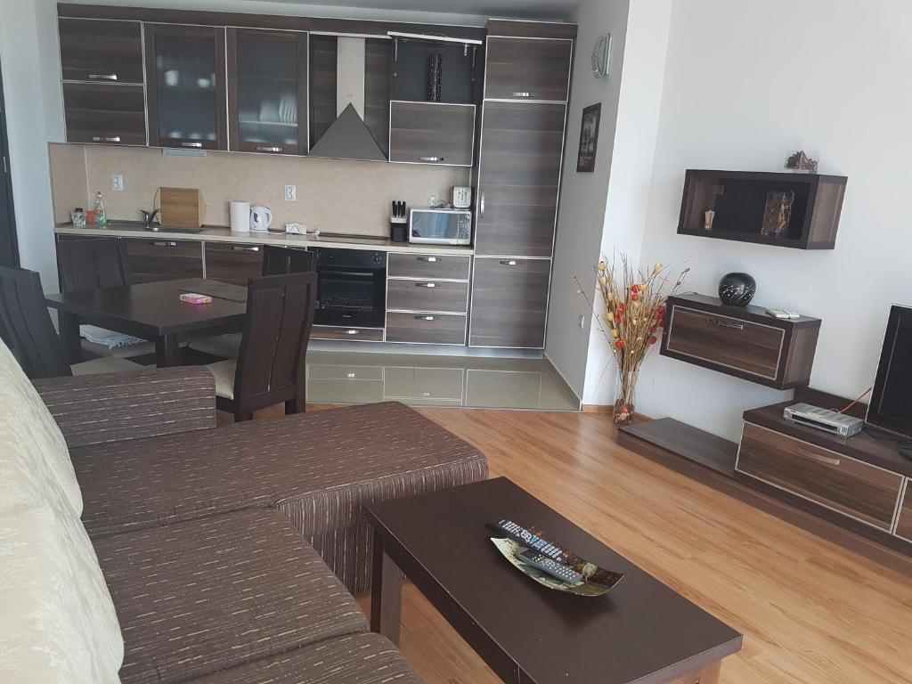 Kuchyň nebo kuchyňský kout v ubytování Tatyana Apartment