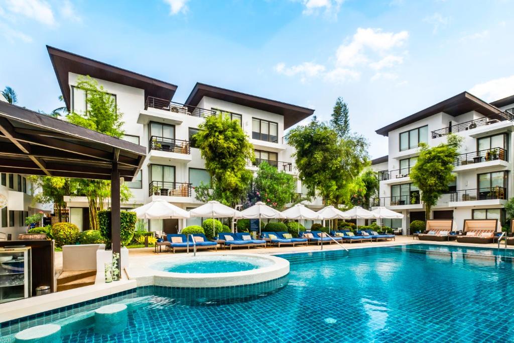 Bazén v ubytování Discovery Boracay nebo v jeho okolí