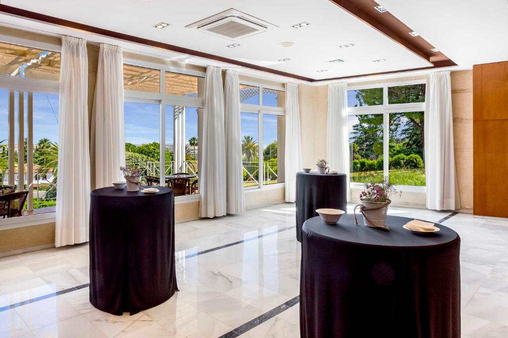 Exe Las Adelfas - Resim 34