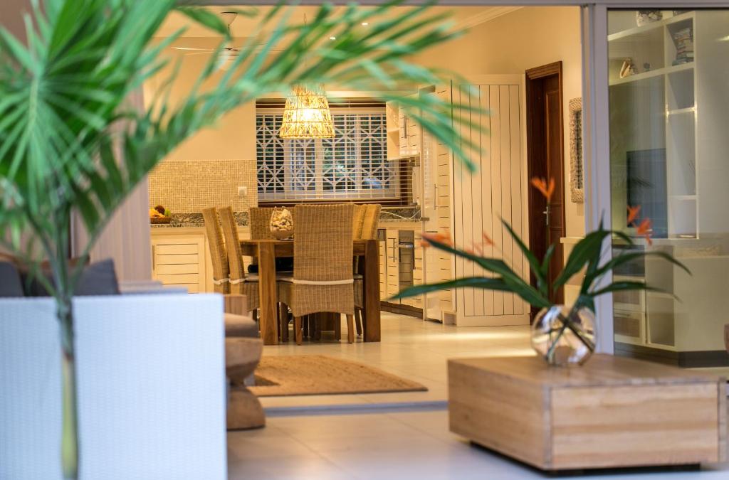 Posezení v ubytování Sables d'Or Luxury Apartments