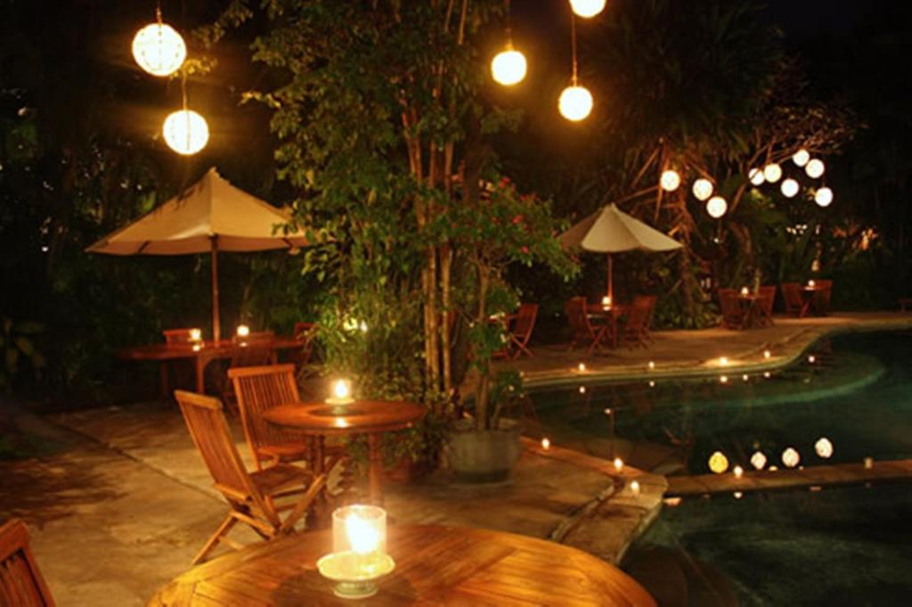 Bazén v ubytování Puri Cendana Resort Bali nebo v jeho okolí
