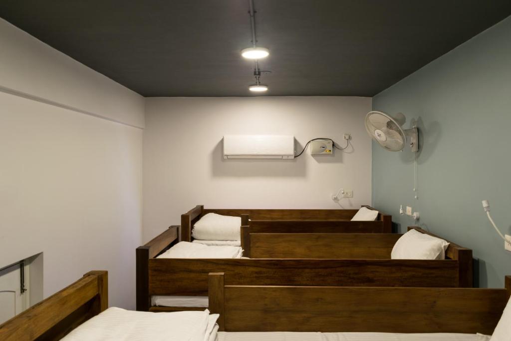 Postel nebo postele na pokoji v ubytování Micasa Hostels