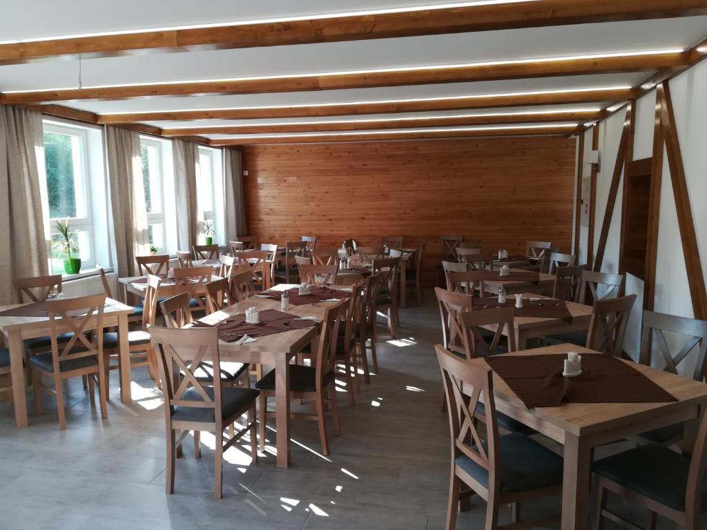 Restaurace v ubytování Penzión Chata Valaška