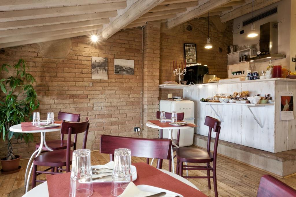 Restaurace v ubytování Scalette di Piazza B&B