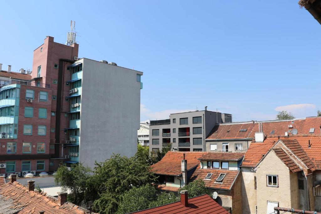 Budova, v ktorej sa apartmán nachádza